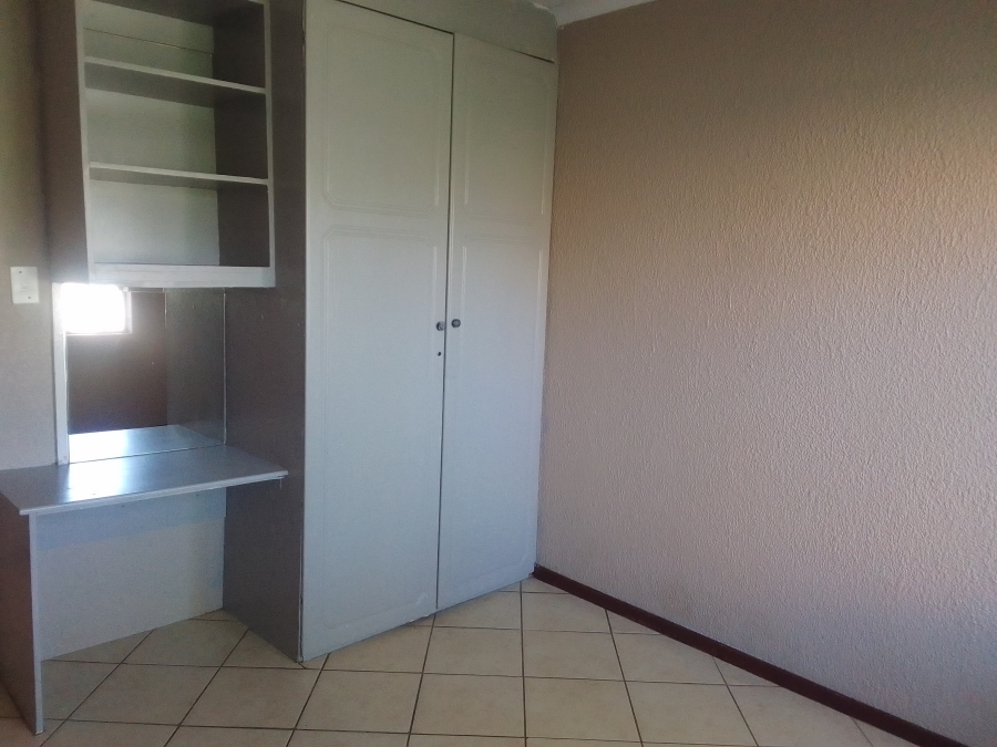 To Let 3 Bedroom Property for Rent in Bodorp North West